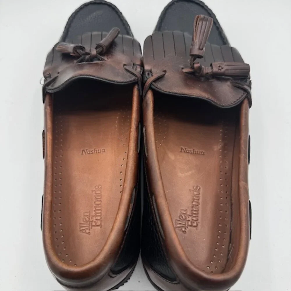 Allen Edmonds Men's Nashua Brown and Black Leather Tassel Loafer Size 10D